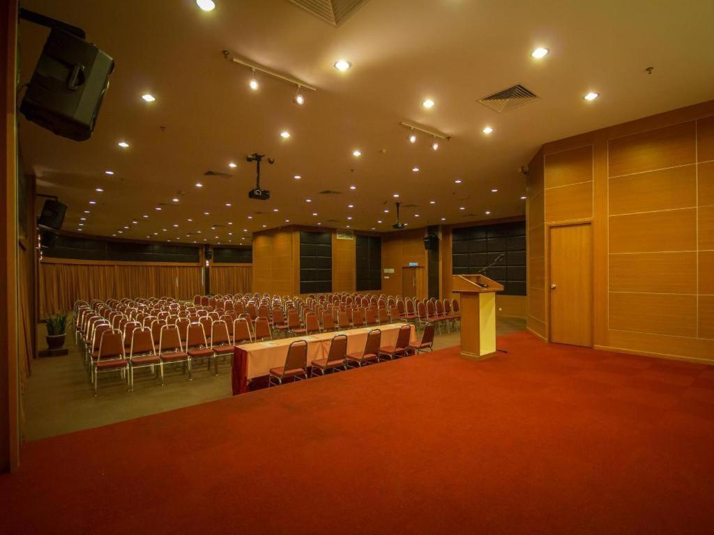 Hotel Continental Penang George Town Dış mekan fotoğraf