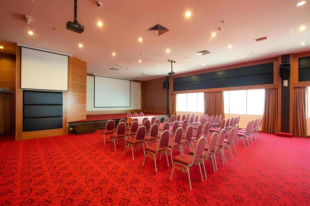 Hotel Continental Penang George Town Dış mekan fotoğraf