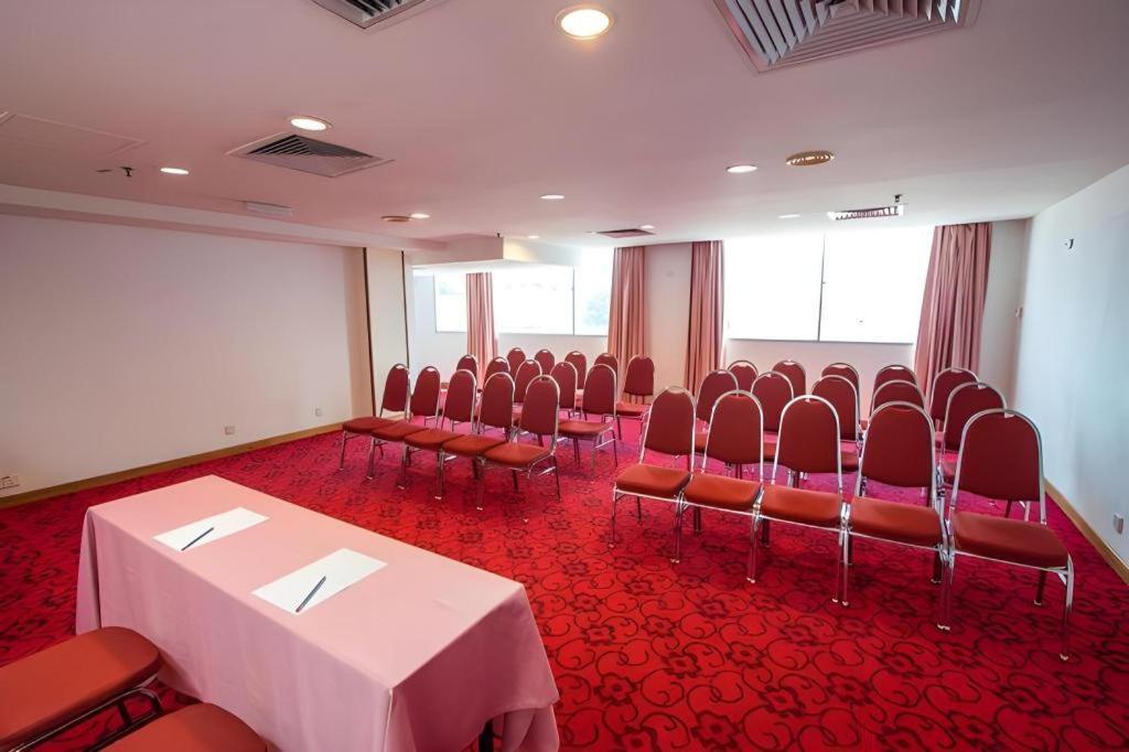 Hotel Continental Penang George Town Dış mekan fotoğraf