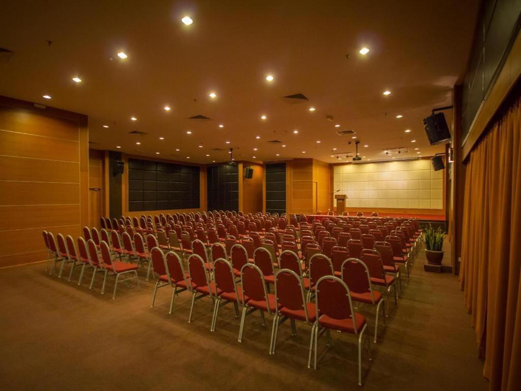 Hotel Continental Penang George Town Dış mekan fotoğraf